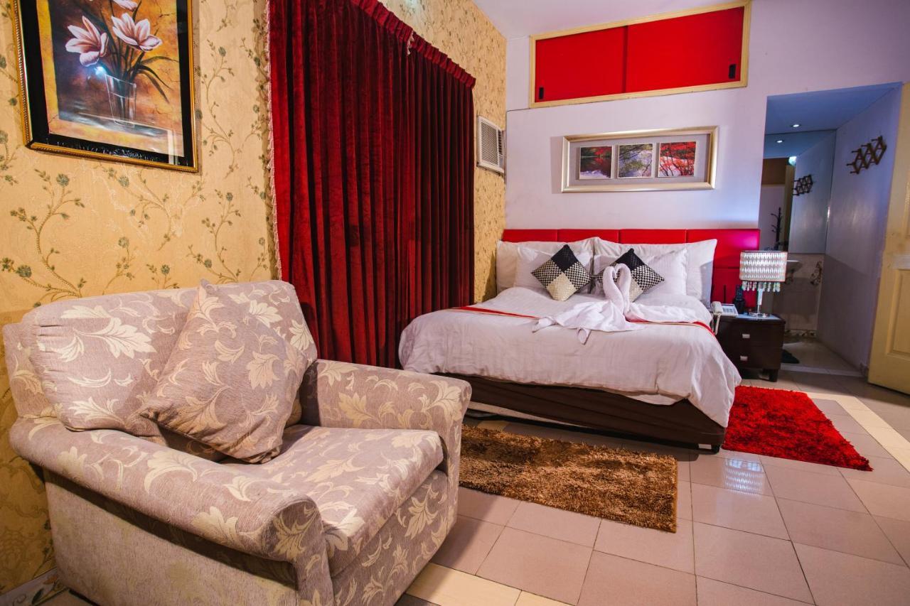 Babylon Hotel & Serviced Apartment Dhaka Esterno foto