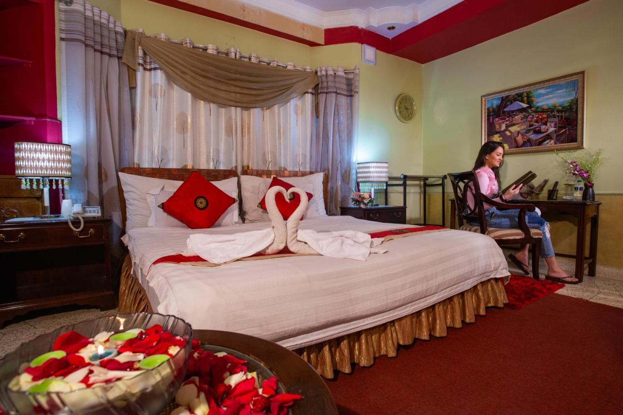 Babylon Hotel & Serviced Apartment Dhaka Esterno foto